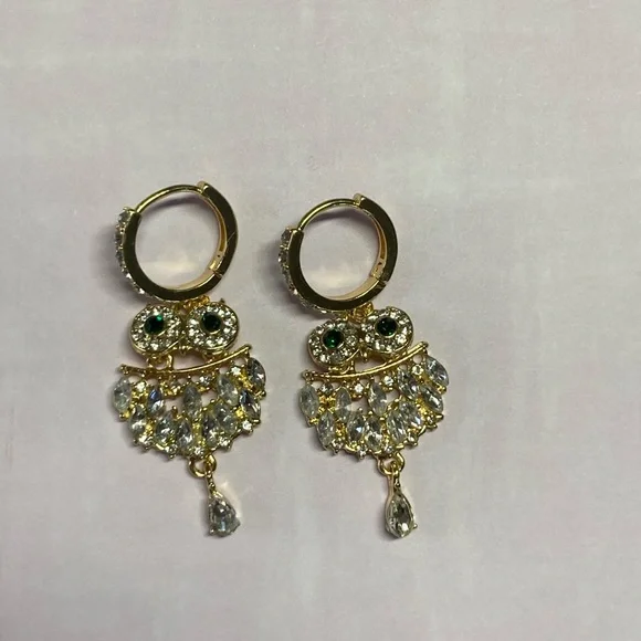 Owl Rhinestone Gold Plated Earrings - Picture 6 of 6